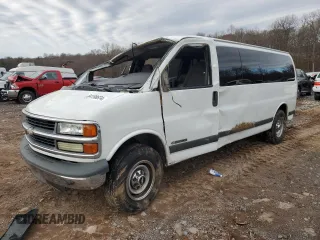 2002 Chevrolet Express with VIN 1GAHG39R121100096, listed as a Copart auction lot 84198674 with Not Provided miles and Salvage Title. Bid and sale history available at carsss.com. Image 1.