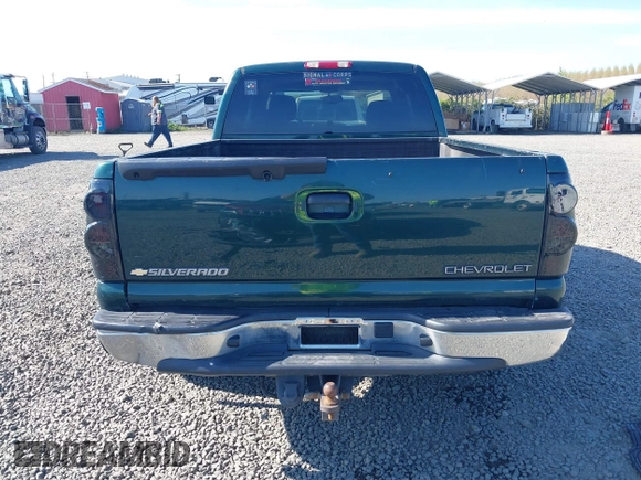 2004 Chevrolet Silverado 1500 LS with VIN 2GCEC19T441315295, listed as a IAAI auction lot 41957885 with 221,217 mi miles and . Bid and sale history available at DreamBid. Image 16.