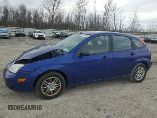 2005 Ford Focus S with VIN 3FAFP37N85R101955, listed as a Copart auction lot 53199895 with 135,984 mi miles and Salvage Title. Bid and sale history available at carsss.com. Image 1.