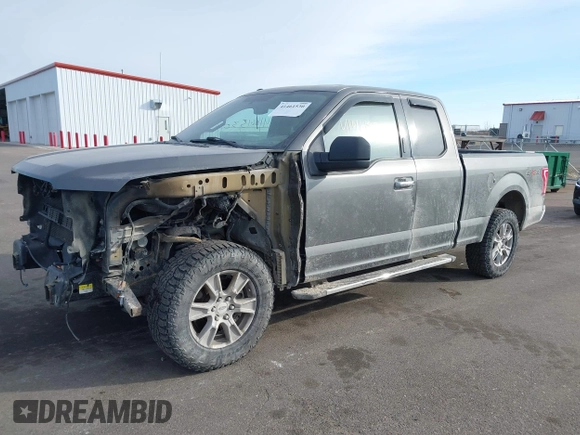 2016 Ford F-150 XLT with VIN 1FTFX1EF5GKG00553, listed as a IAAI auction lot 41461530 with 209,073 mi miles. Bid and sale history available at carsss.com. Image 18.