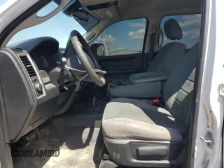 2015 Ram 2500 Tradesman with VIN 3C6UR5CJ9FG505443, listed as a Copart auction lot 51913415 with 179,520 mi miles and Salvage title. Bid and sale history available at DreamBid. Image 7.