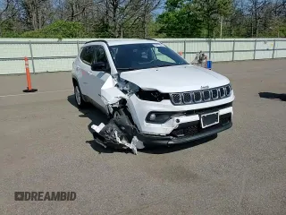 2023 Jeep Compass Latitude z VIN 3C4NJDBN3PT552804, wystawiony jako Copart lot #59872285 z przebiegiem 23 310 mil mil oraz Szkoda całkowita • Salvage title. Historia ofert i sprzedaży dostępna na DreamBid. Obrazek 14.