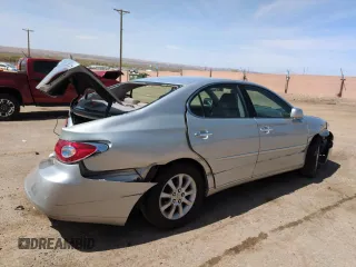 2002 Lexus ES 300 with VIN JTHBF30G725034964, listed as a Copart auction lot 51224395 with 100,097 mi miles and Salvage Title. Bid and sale history available at DreamBid. Image 3.