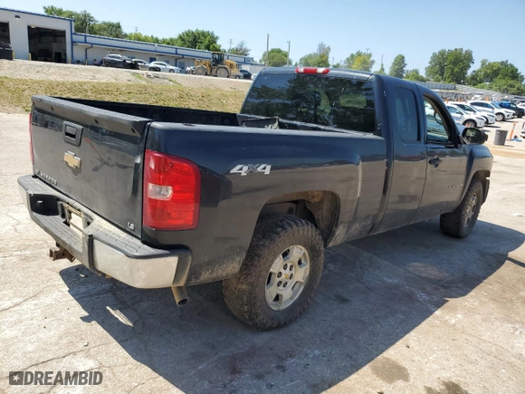 2009 Chevrolet Silverado 1500 Work Truck with VIN 1GCEK19C79Z191198, listed as a Copart auction lot 60967304 with 157,158 mi miles and Salvage Title. Bid and sale history available at carsss.com. Image 3.