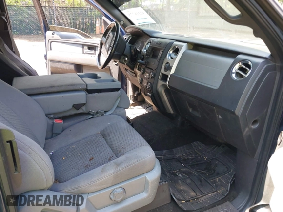 2014 Ford F-150 XL z VIN 1FTFX1ET9EKF31322, wystawiony jako IAAI lot #42146775 z przebiegiem 204 641 mil mil oraz . Historia ofert i sprzedaży dostępna na DreamBid. Obrazek 5.