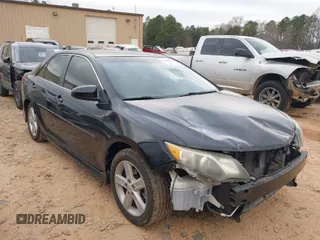2012 Toyota Camry L with VIN 4T1BF1FK0CU610303, listed as a IAAI auction lot 41810784 with 142,304 mi miles. Bid and sale history available at carsss.com. Image 1.