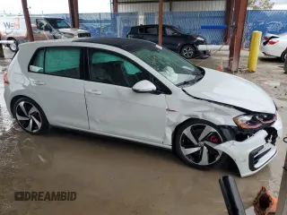 2018 Volkswagen Golf GTI S with VIN 3VW547AU3JM296132, listed as a Copart auction lot 38543894 with 27,979 mi miles. Bid and sale history available at carsss.com. Image 4.