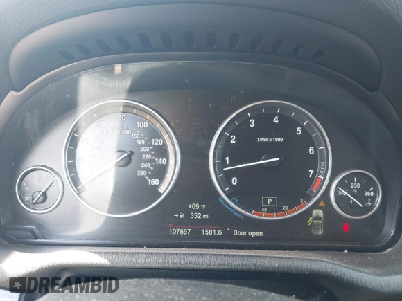 2016 BMW X3 xDrive28i with VIN 5UXWX9C54G0D68999, listed as a IAAI auction lot 42086122 with 107,697 mi miles and . Bid and sale history available at DreamBid. Image 7.