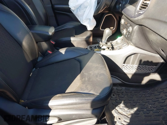 2021 Jeep Compass Latitude с VIN 3C4NJDBB8MT537958, выставлен на аукционе IAAI как лот 40705924 с пробегом 73 319 миль миль и . История ставок и продаж доступна на DreamBid. Изображение 5.
