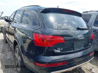 2014 Audi Q7 3.0T Premium with VIN WA1CGAFE2ED010007, listed as a IAAI auction lot 41751305 with 120,524 mi miles. Bid and sale history available at carsss.com. Image 16.