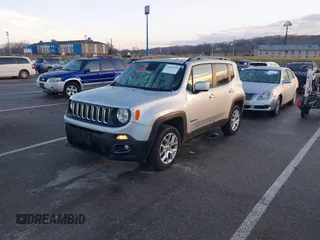 2018 Jeep Renegade Latitude with VIN ZACCJBBB9JPH73453, listed as a IAAI auction lot 41081878 with 130,898 mi miles and . Bid and sale history available at carsss.com. Image 18.