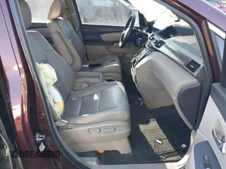 2014 Honda Odyssey EX-L with VIN 5FNRL5H60EB009083, listed as a IAAI auction lot 41633419 with 219,930 mi miles and . Bid and sale history available at carsss.com. Image 5.