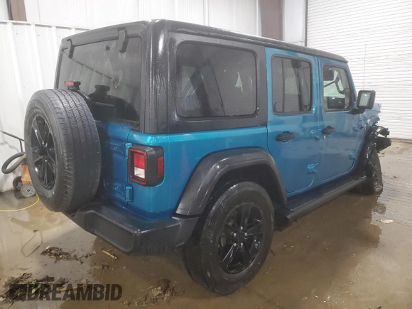 2020 Jeep Wrangler Unlimited Sport Altitude with VIN 1C4HJXDNXLW335332, listed as a Copart auction lot 62008745 with 57,449 mi miles and Salvage title. Bid and sale history available at DreamBid. Image 3.