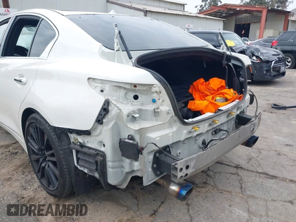2019 Infiniti Q50 RED SPORT 400 with VIN JN1FV7AP3KM760521, listed as a IAAI auction lot 41469103 with 85,768 mi miles. Bid and sale history available at carsss.com. Image 18.