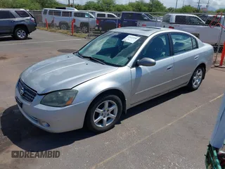 2005 Nissan Altima S z VIN 1N4AL11D45C380359, wystawiony jako IAAI lot #42022290 z przebiegiem 113 156 mil mil oraz . Historia ofert i sprzedaży dostępna na DreamBid. Obrazek 2.