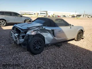 2000 Toyota MR2 Spyder with VIN JTDFR3206Y0020599, listed as a Copart auction lot 47316875 with 0 mi miles and Salvage Title. Bid and sale history available at carsss.com. Image 3.