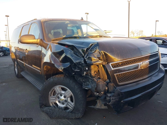 2007 Chevrolet Suburban LT with VIN 3GNFC16077G248080, listed as a IAAI auction lot 41289912 with 129,622 mi miles. Bid and sale history available at carsss.com. Image 6.