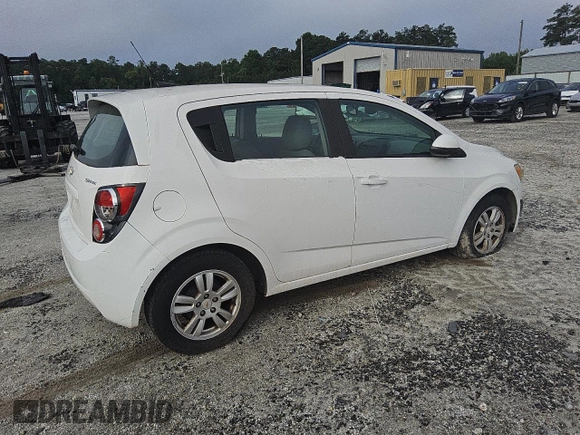 2012 Chevrolet Sonic LS z VIN 1G1JA6SH8C4108007, wystawiony jako Copart lot #58309035 z przebiegiem 147 249 mil mil oraz Czysty tytuł • Clean title. Historia ofert i sprzedaży dostępna na DreamBid. Obrazek 3.