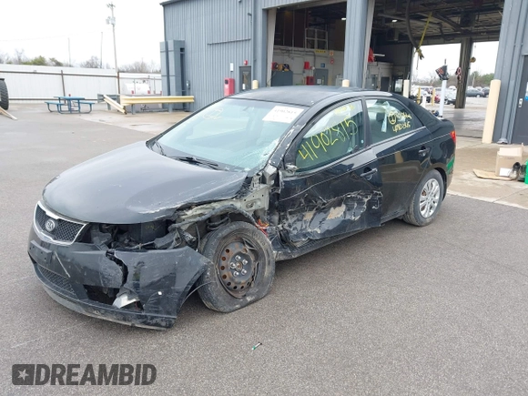 2010 Kia Forte EX z VIN KNAFU4A24A5053811, wystawiony jako IAAI lot #41902815 z przebiegiem 149 868 mil mil oraz . Historia ofert i sprzedaży dostępna na DreamBid. Obrazek 17.