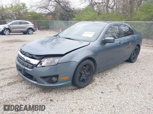 2011 Ford Fusion SE with VIN 3FAHP0HG5BR194971, listed as a IAAI auction lot 42038454 with 133,092 mi miles. Bid and sale history available at carsss.com. Image 2.
