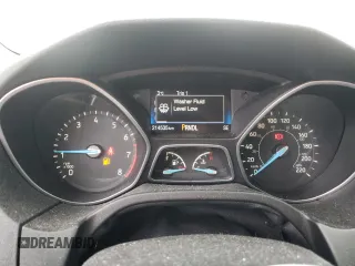 2017 Ford Focus SE с VIN 1FADP3F29HL265488, выставлен на аукционе Copart как лот 46978045 с пробегом 214 535 миль миль и Списание • Salvage title. История ставок и продаж доступна на DreamBid. Изображение 9.