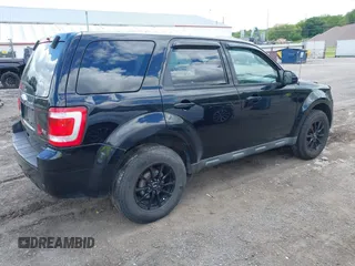 2010 Ford Escape Limited z VIN 1FMCU9EGXAKA05848, wystawiony jako IAAI lot #42381089 z przebiegiem 183 442 mil mil oraz . Historia ofert i sprzedaży dostępna na DreamBid. Obrazek 4.