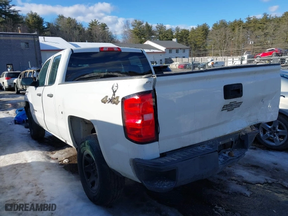 2018 Chevrolet Silverado 1500 Work Truck with VIN 1GCVKNEH0JZ234678, listed as a IAAI auction lot 41635601 with 281,758 mi miles. Bid and sale history available at carsss.com. Image 3.