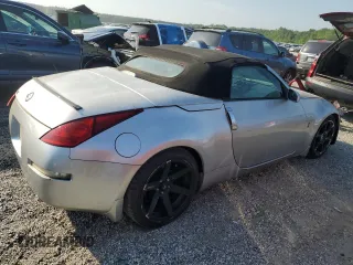 2005 Nissan 350Z Touring z VIN JN1AZ36A95M751810, wystawiony jako Copart lot #55104085 z przebiegiem 99 278 mil mil oraz Szkoda całkowita • Salvage title. Historia ofert i sprzedaży dostępna na DreamBid. Obrazek 3.