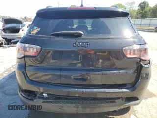 2022 Jeep Compass Latitude with VIN 3C4NJCBB0NT218131, listed as a Copart auction lot 58042105 with 45,475 mi miles and Salvage title. Bid and sale history available at DreamBid. Image 6.