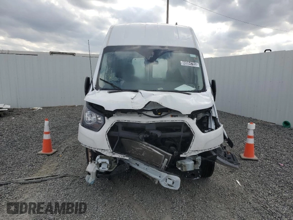 2023 Ford Transit Cargo with VIN 1FTBR3X8XPKA82717, listed as a Copart auction lot 88084785 with 20,648 mi miles and Clean title. Bid and sale history available at DreamBid. Image 5.