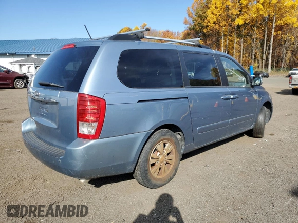 2012 Kia Sedona LX with VIN KNDMG4C74C6434680, listed as a Copart auction lot 75170724 with 135,406 mi miles and Clean Title. Bid and sale history available at carsss.com. Image 3.
