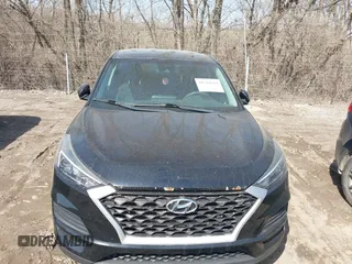 2019 Hyundai Tucson SE with VIN KM8J2CA4XKU852946, listed as a IAAI auction lot 41784214 with 120,857 mi miles. Bid and sale history available at carsss.com. Image 12.