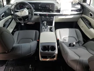 2024 Kia Carnival LX with VIN KNDNB4H32R6394374, listed as a Copart auction lot 50091394 with 2,685 mi miles and Clean Title. Bid and sale history available at carsss.com. Image 8.