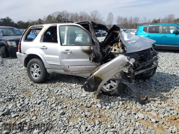 2005 Ford Escape Limited z VIN 1FMYU04115KA70415, wystawiony jako Copart lot #49111495 z przebiegiem Nie podano mil oraz Szkoda całkowita • Salvage title. Historia ofert i sprzedaży dostępna na DreamBid. Obrazek 4.