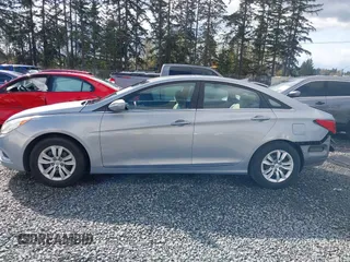 2011 Hyundai Sonata GLS with VIN 5NPEB4AC5BH255149, listed as a IAAI auction lot 41950130 with 76,245 mi miles and . Bid and sale history available at carsss.com. Image 14.