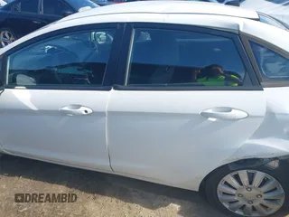 2014 Ford Fiesta S с VIN 3FADP4AJ7EM196217, выставлен на аукционе IAAI как лот 42263196 с пробегом Не указан миль и . История ставок и продаж доступна на DreamBid. Изображение 14.