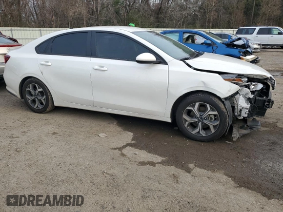 2021 Kia Forte LXS with VIN 3KPF24AD0ME331333, listed as a Copart auction lot 88136905 with 31,023 mi miles and Salvage title. Bid and sale history available at DreamBid. Image 4.