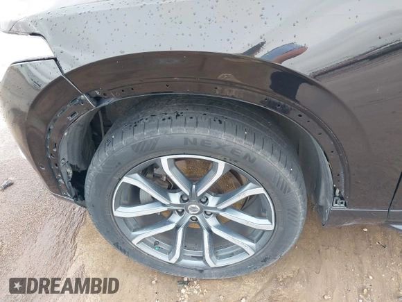 2016 Volvo XC90 T6 Momentum with VIN YV4A22PK6G1051537, listed as a IAAI auction lot 41532906 with 183,697 mi miles. Bid and sale history available at carsss.com. Image 18.