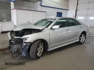 2011 Toyota Camry LE z VIN 4T1BF3EK0BU652241, wystawiony jako Copart lot #58449015 z przebiegiem 113 260 mil mil oraz Szkoda całkowita • Salvage title. Historia ofert i sprzedaży dostępna na DreamBid. Obrazek 1.
