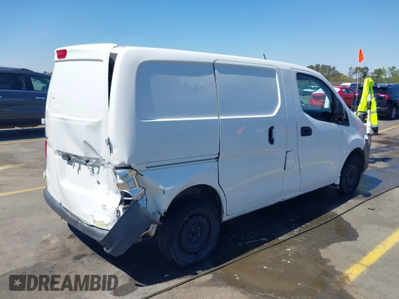 2017 Nissan NV200 Compact Cargo S with VIN 3N6CM0KN3HK713941, listed as a IAAI auction lot 41894457 with 106,463 mi miles. Bid and sale history available at carsss.com. Image 4.