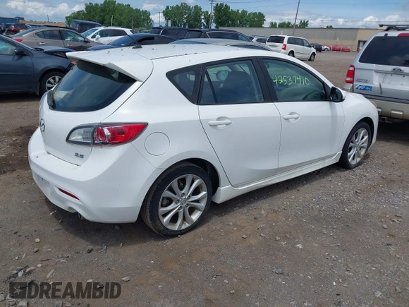 2011 Mazda 3 S Sport z VIN JM1BL1K65B1395135, wystawiony jako IAAI lot #42537410 z przebiegiem 128 628 mil mil oraz . Historia ofert i sprzedaży dostępna na DreamBid. Obrazek 4.
