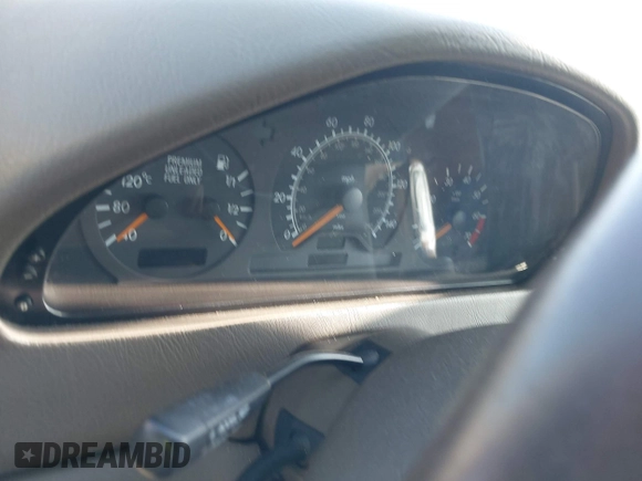 1997 Mercedes-Benz C with VIN WDBHA23E6VF506602, listed as a IAAI auction lot 42042704 with Not provided miles and . Bid and sale history available at DreamBid. Image 7.