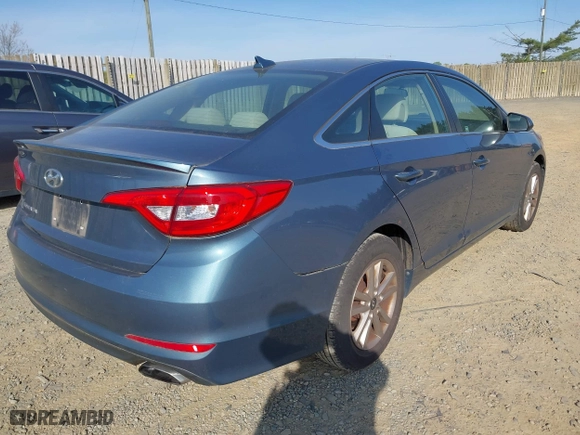 2015 Hyundai Sonata 2.4L SE with VIN 5NPE24AF7FH146515, listed as a IAAI auction lot 42078963 with 120,679 mi miles. Bid and sale history available at carsss.com. Image 4.