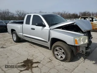 2006 Dodge Dakota SLT with VIN 1D7HE42K86S516698, listed as a Copart auction lot 45666515 with 47,013 mi miles and Salvage Title. Bid and sale history available at carsss.com. Image 4.