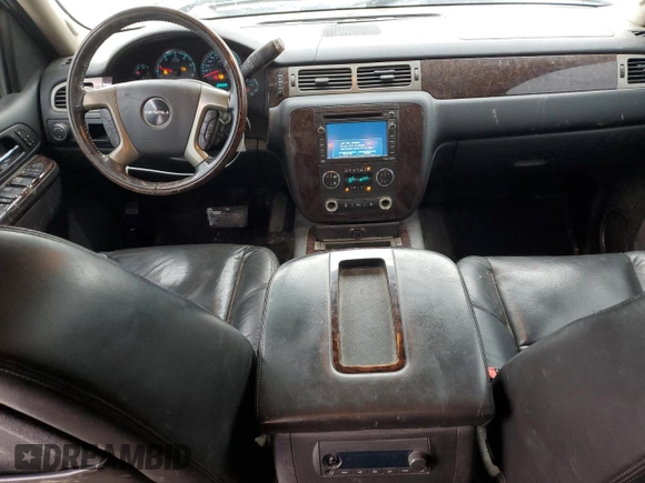 2011 GMC Sierra 1500 Denali z VIN 3GTP2XE29BG164051, wystawiony jako Copart lot #44622855 z przebiegiem 191 144 mil mil oraz Szkoda całkowita • Salvage title. Historia ofert i sprzedaży dostępna na DreamBid. Obrazek 8.