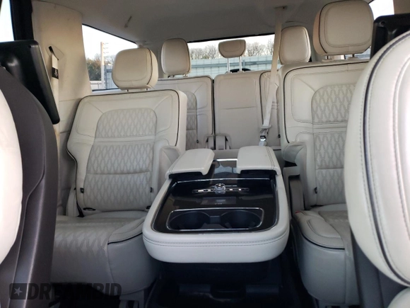 2020 Lincoln Navigator Black Label z VIN 5LMJJ3TTXLEL07264, wystawiony jako Copart lot #85087844 z przebiegiem 55 109 mil mil oraz Szkoda całkowita • Salvage title. Historia ofert i sprzedaży dostępna na DreamBid. Obrazek 10.