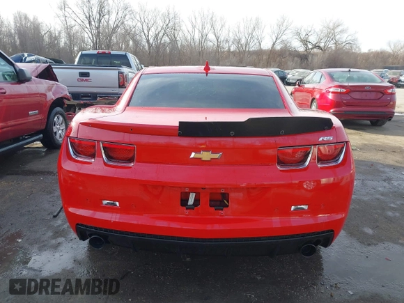 2013 Chevrolet Camaro LT with VIN 2G1FC1E32D9181648, listed as a IAAI auction lot 41677680 with 132,237 mi miles and . Bid and sale history available at DreamBid. Image 16.