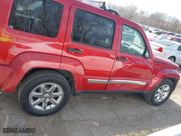 2009 Jeep Liberty Limited with VIN 1J8GN58K69W538451, listed as a IAAI auction lot 41826993 with 147,678 mi miles. Bid and sale history available at carsss.com. Image 13.