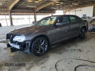 2023 Chrysler 300 S with VIN 2C3CCABG7PH633304, listed as a Copart auction lot 62145125 with 55,231 mi miles and Clean title. Bid and sale history available at DreamBid. Image 1.