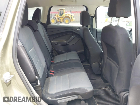 2013 Ford Escape SE z VIN 1FMCU9G92DUB27580, wystawiony jako IAAI lot #42626479 z przebiegiem 67 891 mil mil oraz . Historia ofert i sprzedaży dostępna na DreamBid. Obrazek 8.